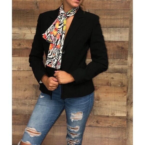 Black & White Animal Print Scarf - Picture 2 of 6